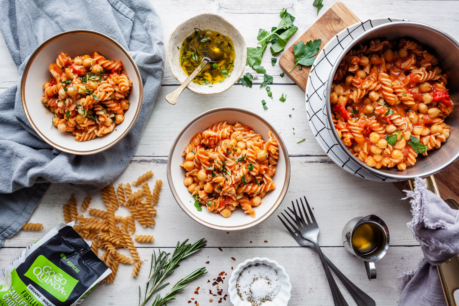 Quick and Delicious Pasta and Chickpeas (Pasta e Ceci)