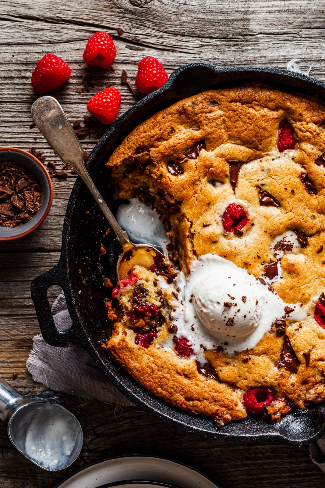 Chocolate Chip Skillet Blondie With Raspberries