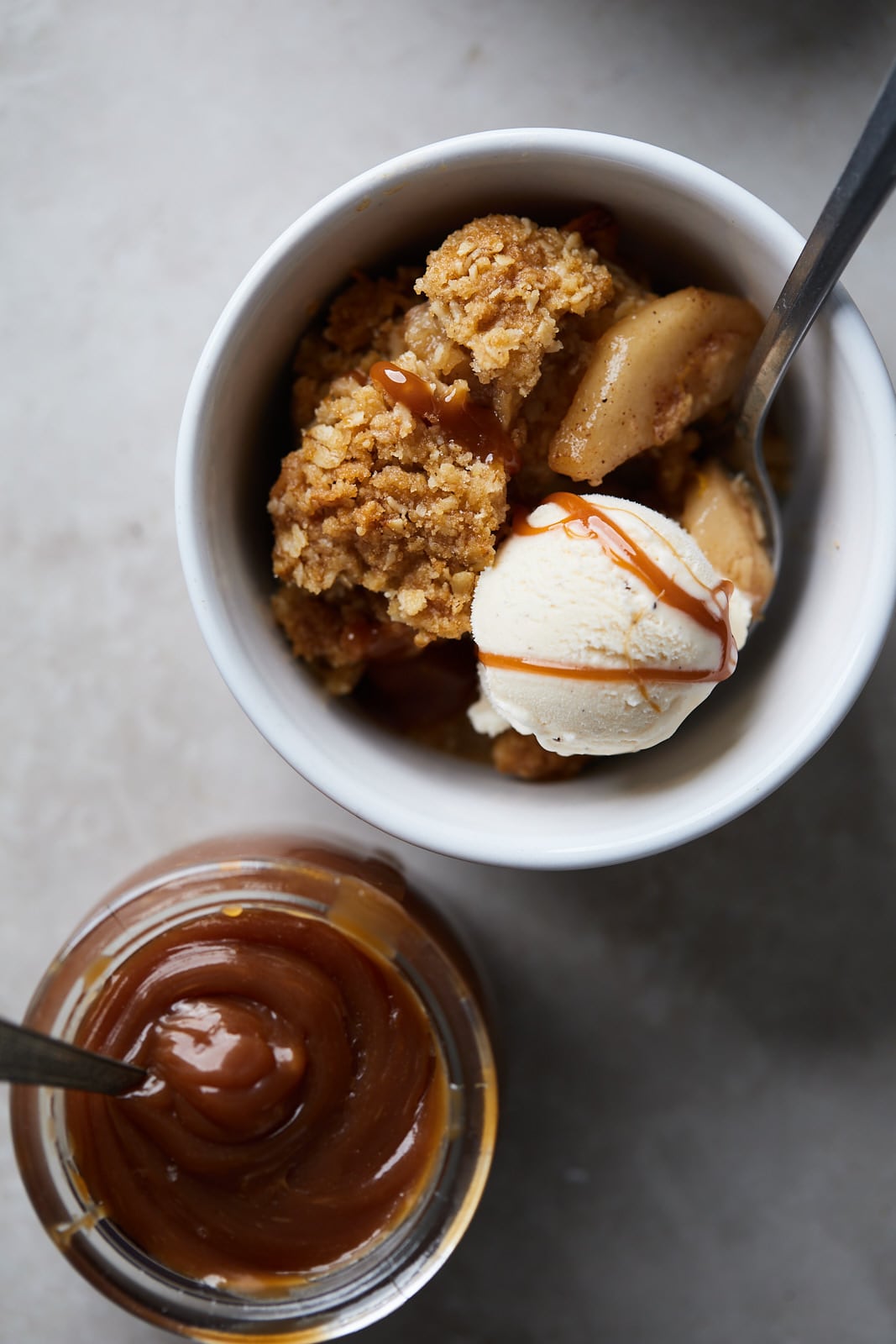 Easy and Delicious Apple Crisp