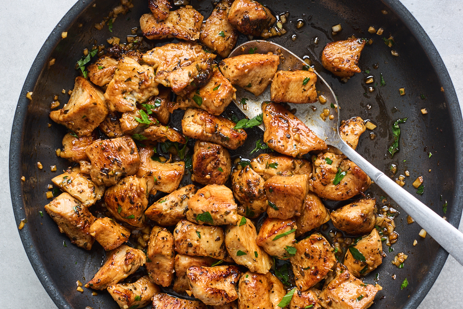 Garlic Butter Chicken Bites