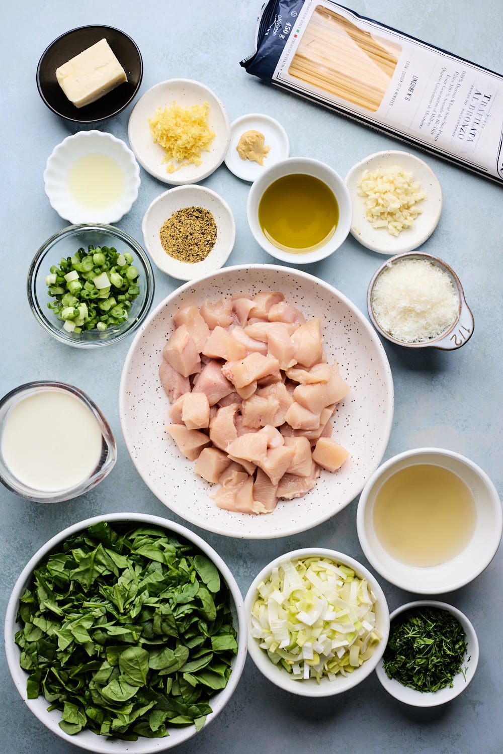 Creamy Chicken and Spinach Pasta Ingredients