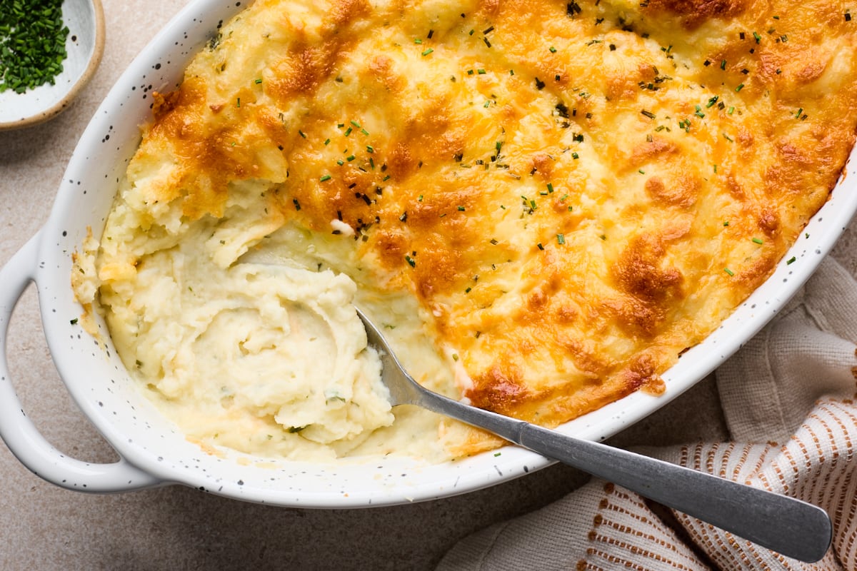 Baked Cheesy Mashed Potatoes