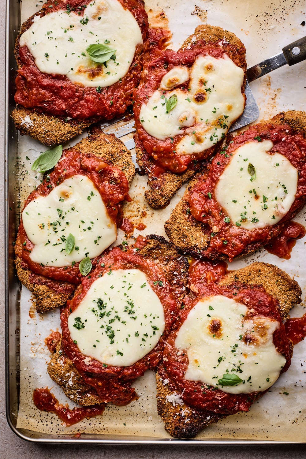 Easy Baked Sheet Pan Chicken Parmesan