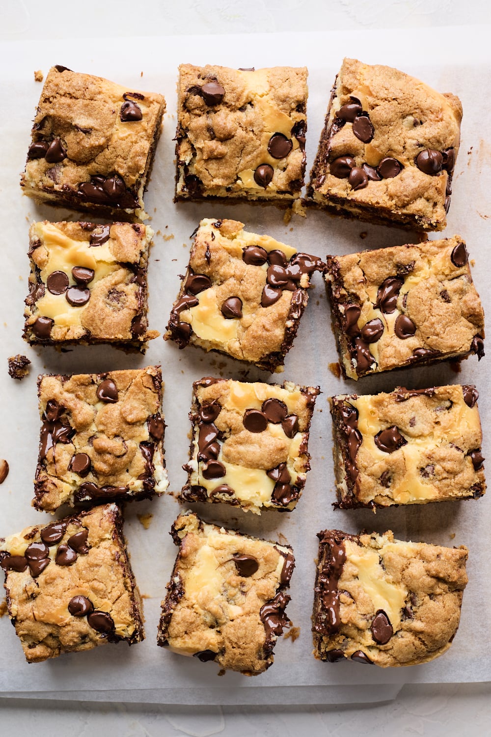 Chocolate Chip Cookie Cheesecake Bars