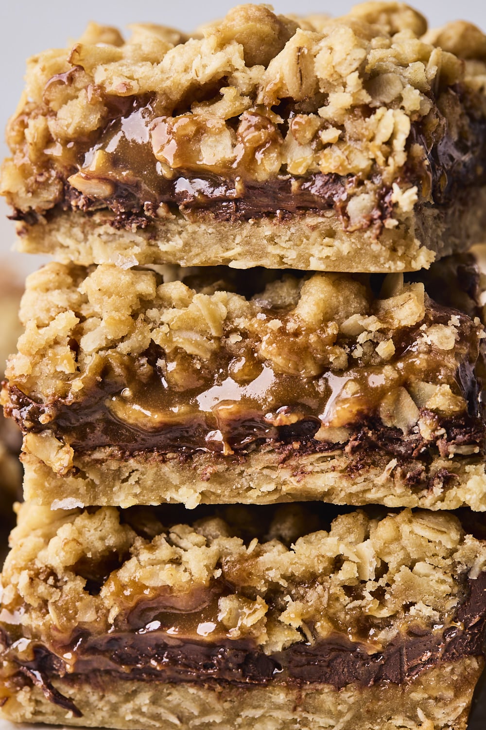 Carmelitas — Easy Chocolate Caramel Oat Bars